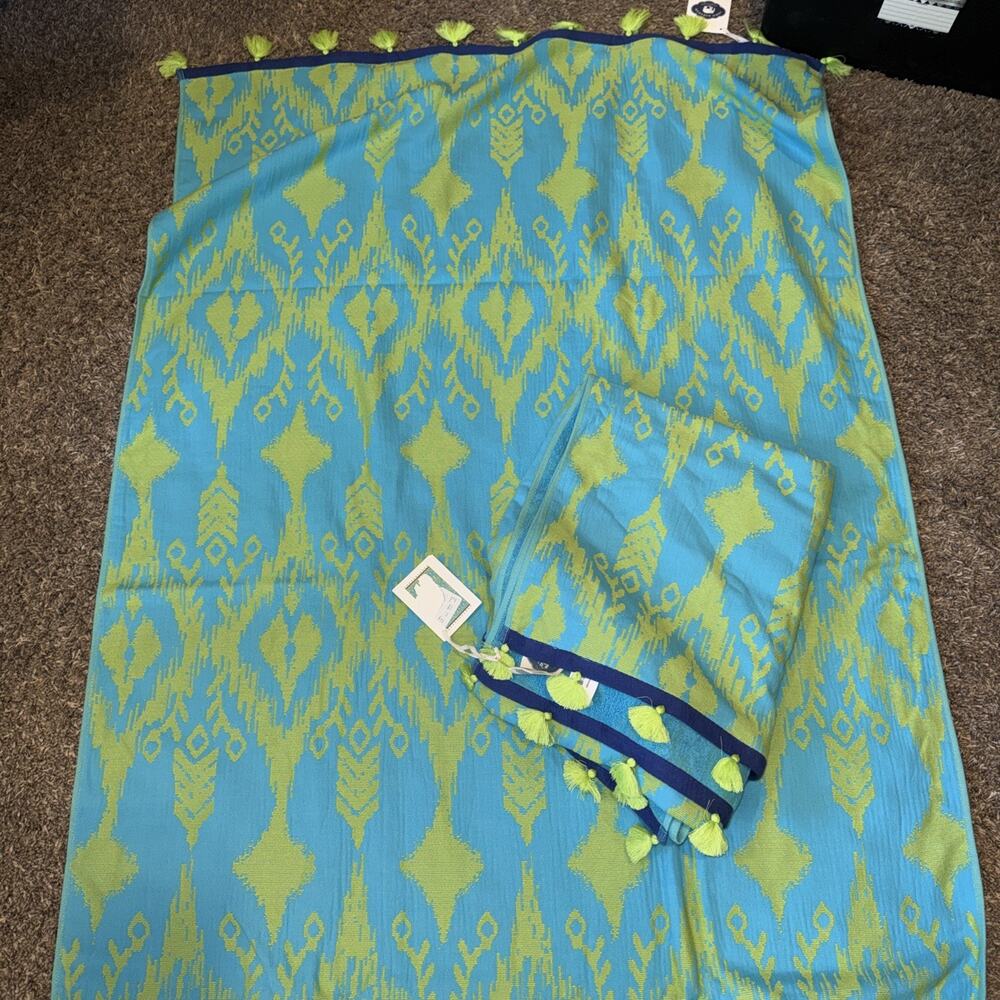 2 NEW John Robshaw Ravi Peacock Beach Towels Tassels 40" x 70" Cotton Green Blue
